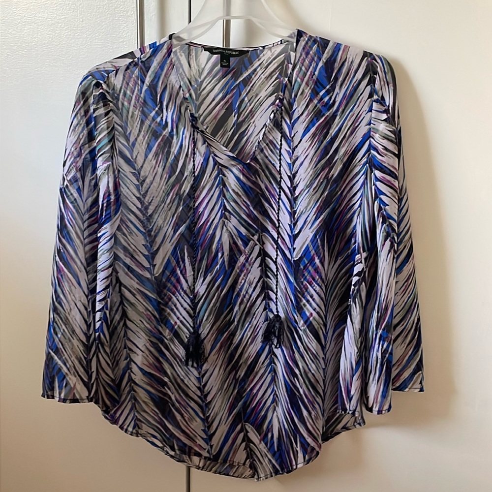 Banana Republic Colorful sheer blouse
